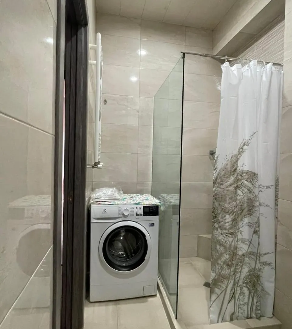Tetris Building, Apartment In Piramida Tbilisi 0*,
