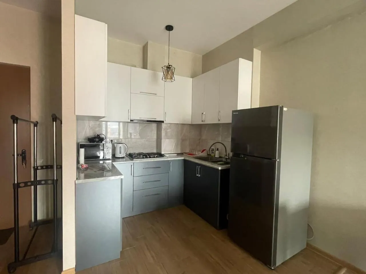 Tetris Building, Apartment In Piramida Tbilisi